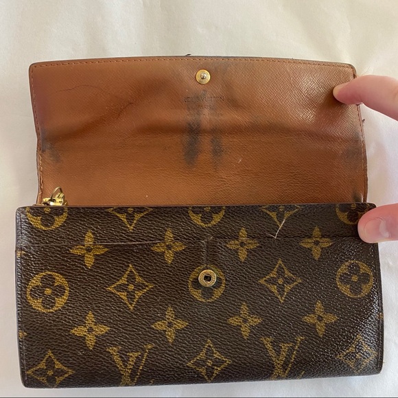 Vintage Louis Vuitton Monogram Sarah Long Wallet - Picture 3 of 13